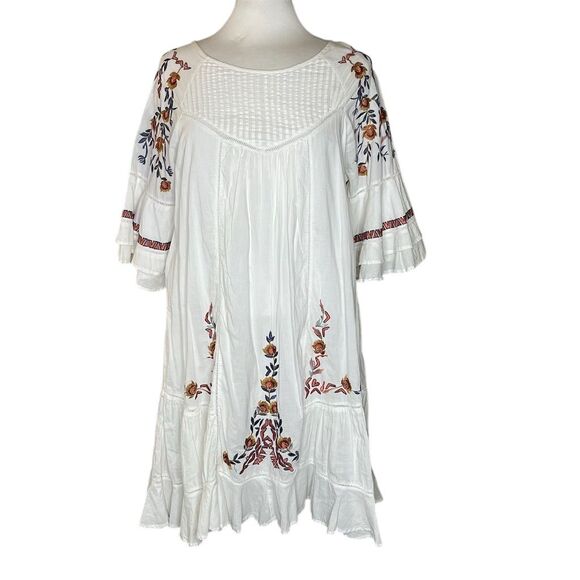 Free People Dresses & Skirts - Free People Pablo Women's L Floral Embroidered Mini Dress Casual